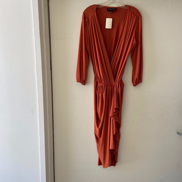 Orange short wrap dress - Picture 1 of 4